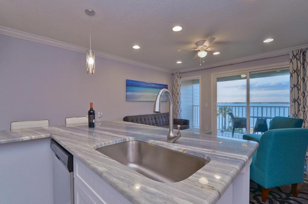 410-gorgeous Views, Waterfront, Wifi, Pool And Close To Bucs Stadium Appartement Tampa